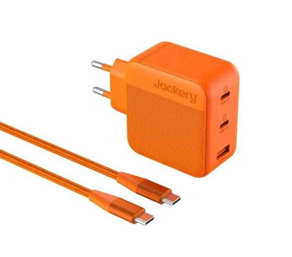 Jackery 102W GaN 3-Port Fast Charger