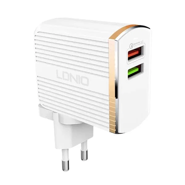 LDNIO Set Adapter A2502q 220v 2x Usb 1x Qc 3,0 1x 2,4a Lightning Cable