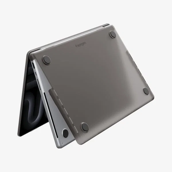 Spigen Airskin MacBook Pro Case 16"